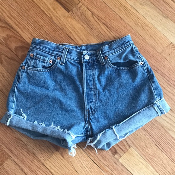 SOLD Levi Cutoffs - Picture 2 of 4